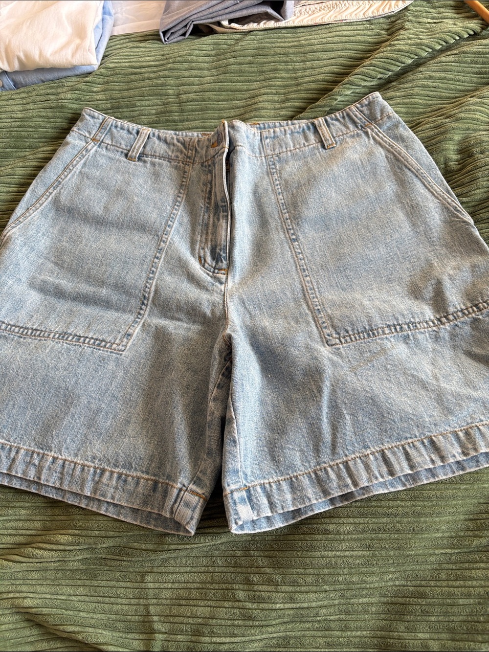 Jones New York Light Blue Denim High-Rise Shorts